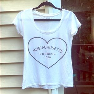 Express - Scoopneck T-shirt